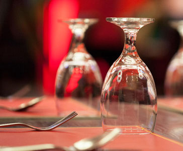 Hengchen interior table setting